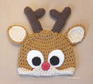 crochet hat pattern, winter crochet hat pattern, kids hat patterns, free crochet reindeer hat pattern, christmas crochet patterns