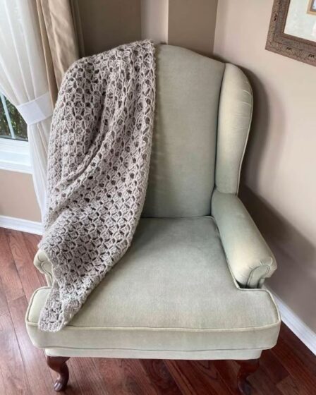 crochet blanket, crochet throw blanket, corner to corner blanket